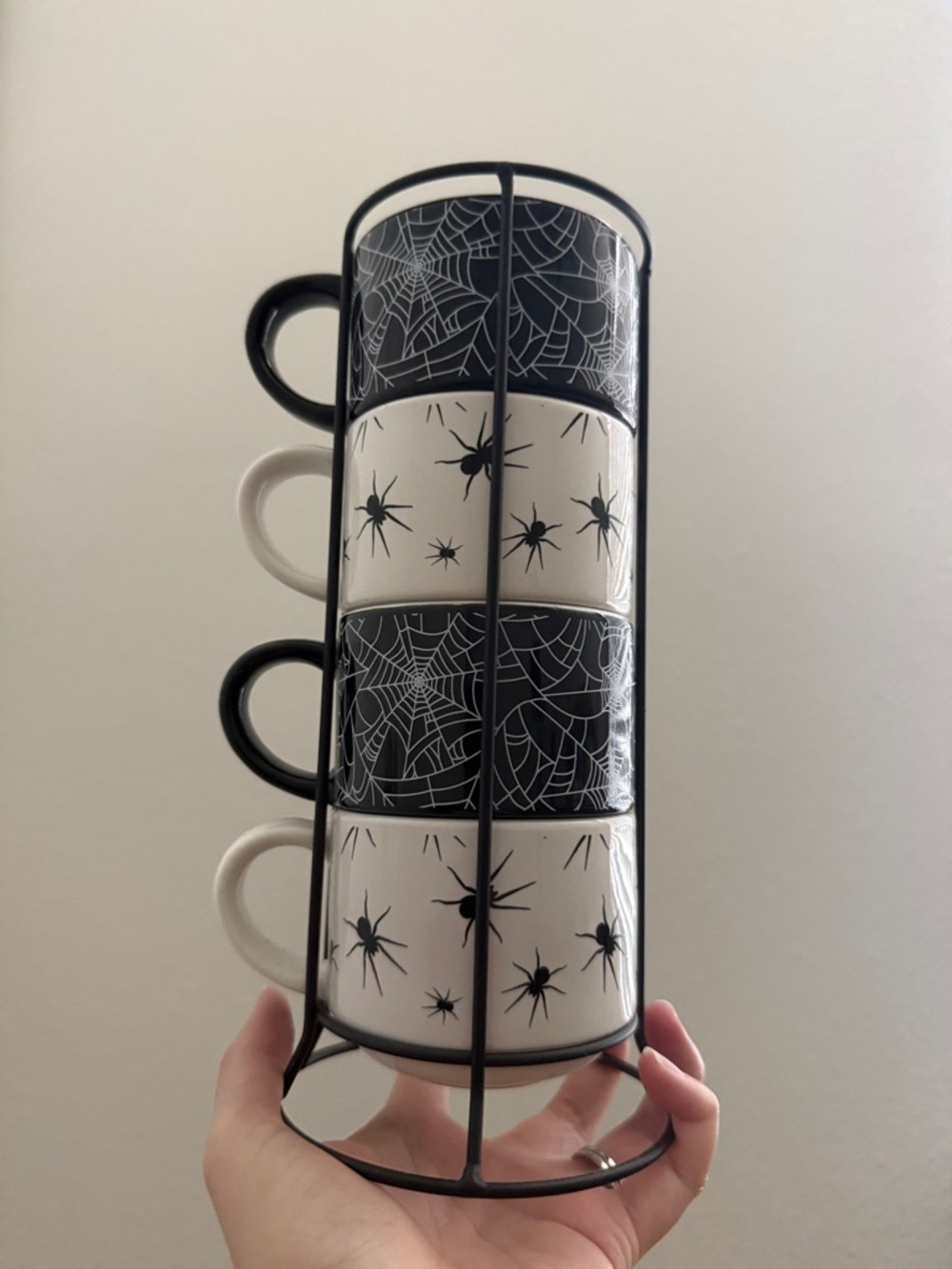 Black & White Spider Web 4 Piece Stackable Mugs with Stand